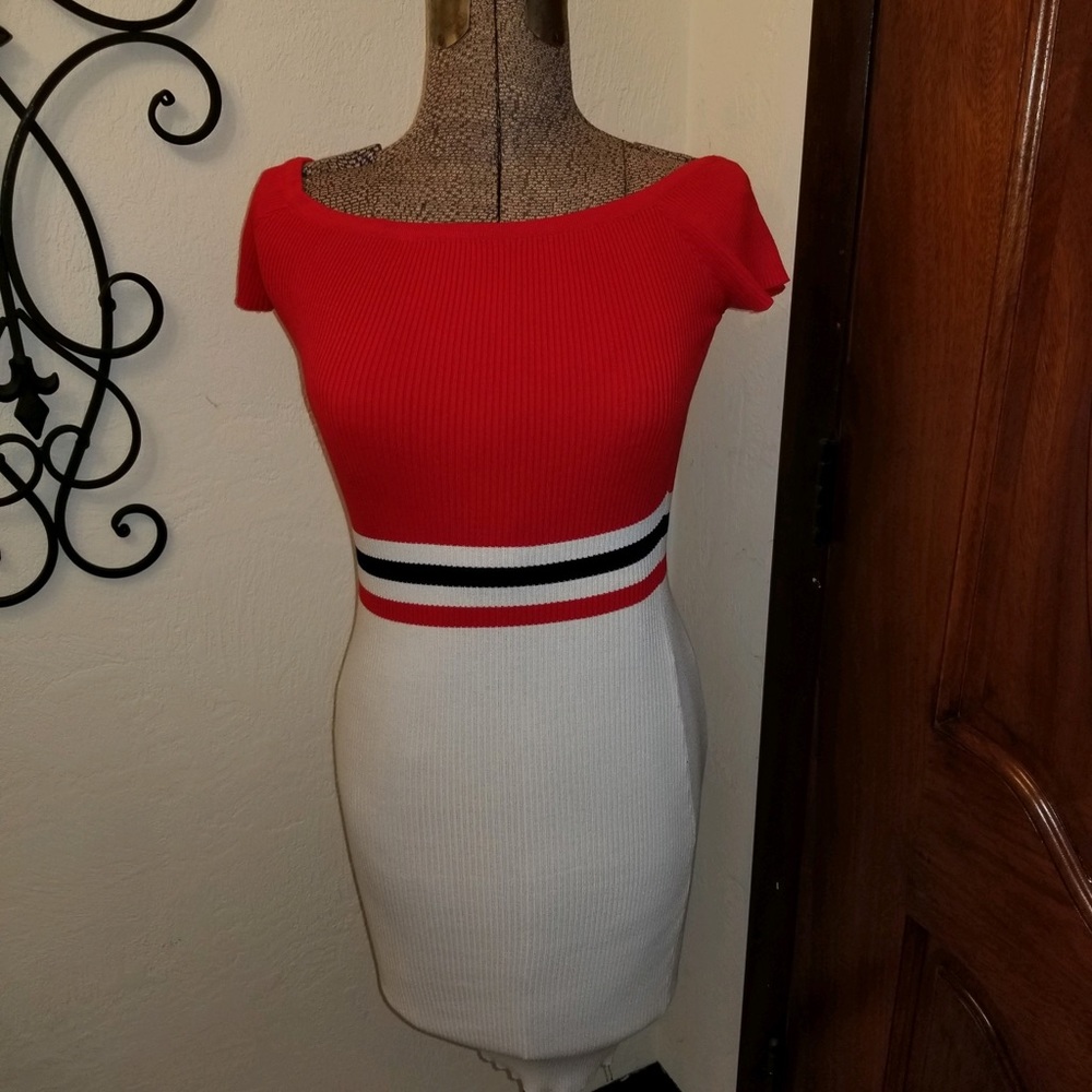 Dress sexy and fun Venus